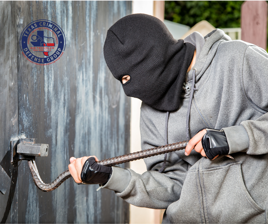 The Difference Between Theft, Burglary & Robbery